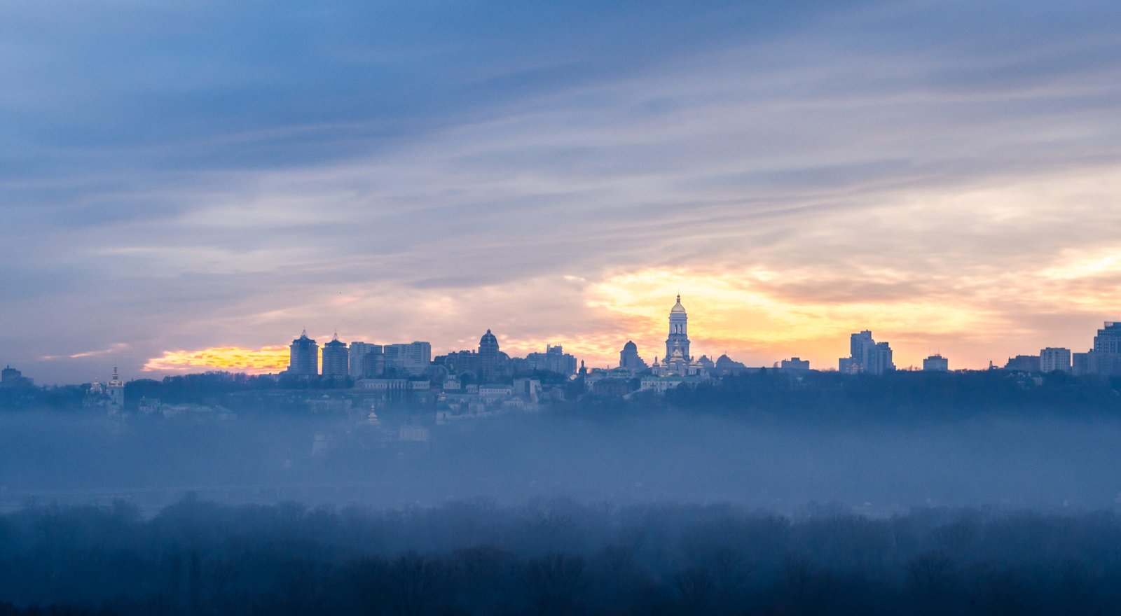 A distant view of the Kyiv city skyline